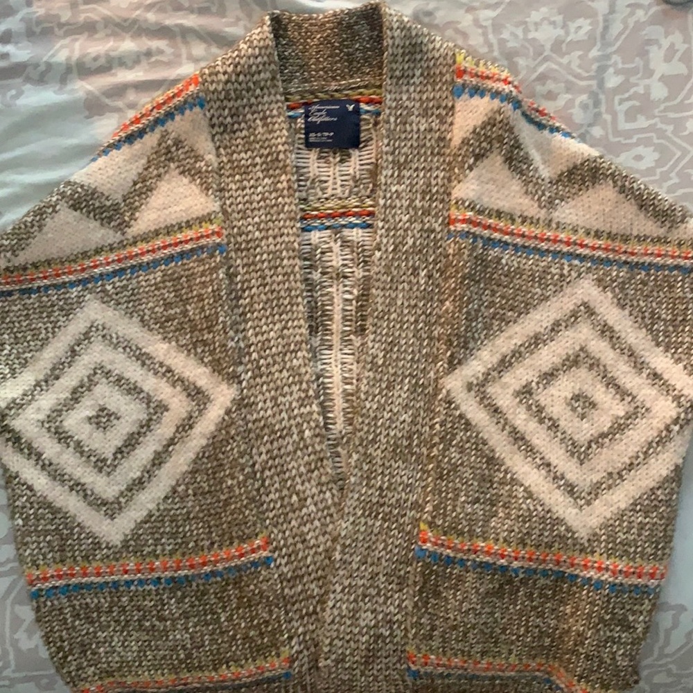 American Eagle Cardigan. Super cozy with cute color scheme.XS